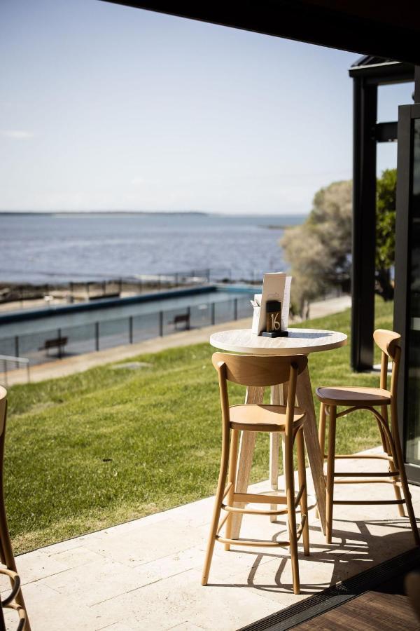 Huskisson Hotel エクステリア 写真