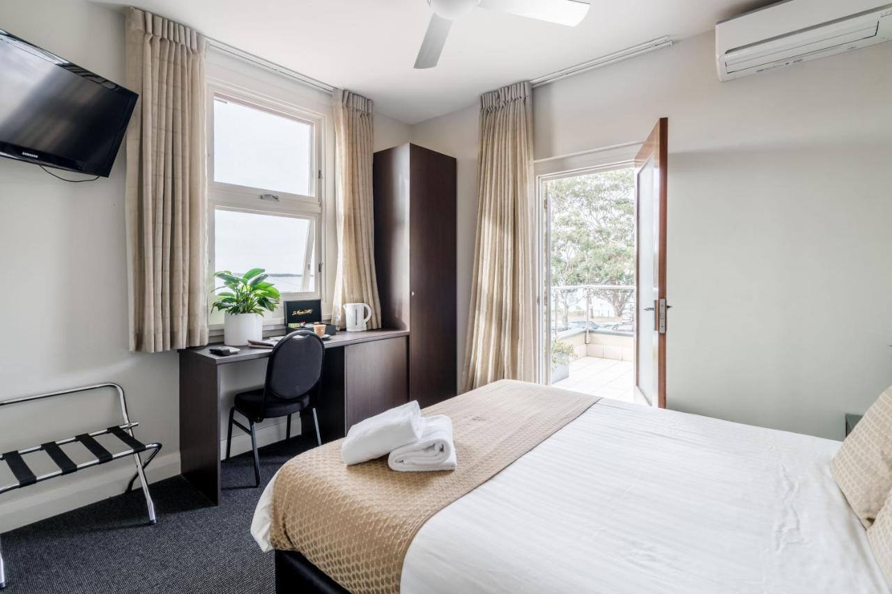 Huskisson Hotel エクステリア 写真