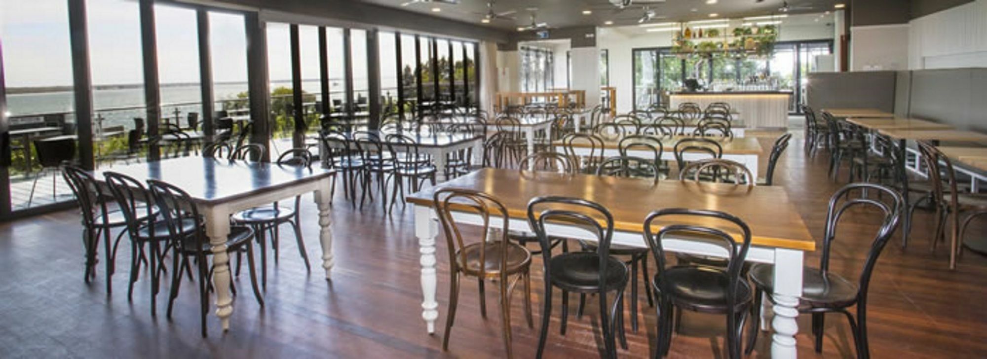 Huskisson Hotel エクステリア 写真