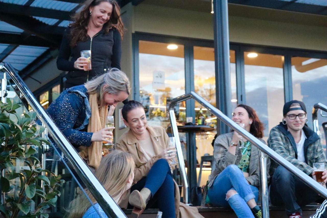 Huskisson Hotel エクステリア 写真