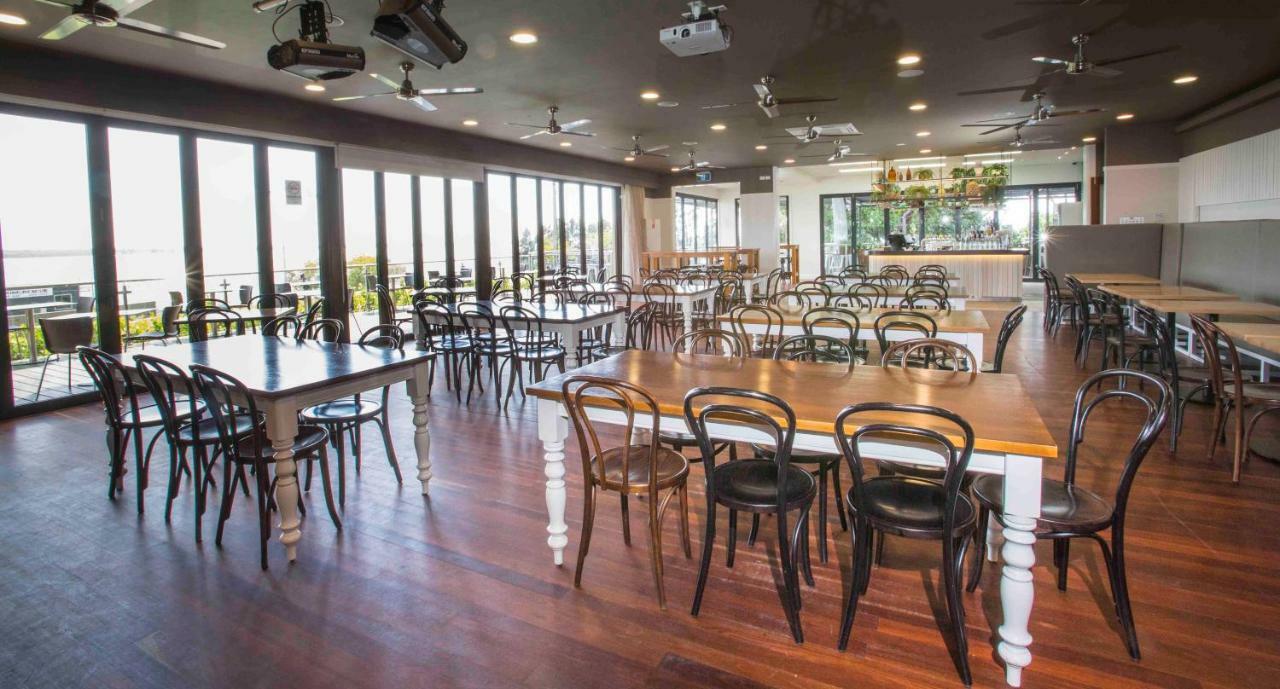 Huskisson Hotel エクステリア 写真